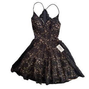 B.Darlin Junior’s 7/8 Black Beige Lace Glitter Fit & Flare Mini Party Prom Dress